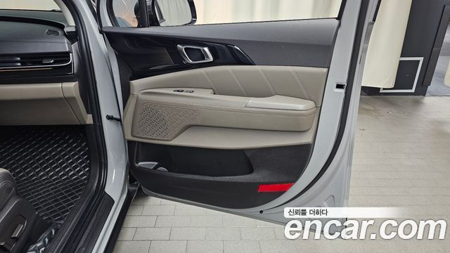 Kia Canival 2025 — photo 15