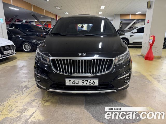 Kia Canival 2015 — photo 2