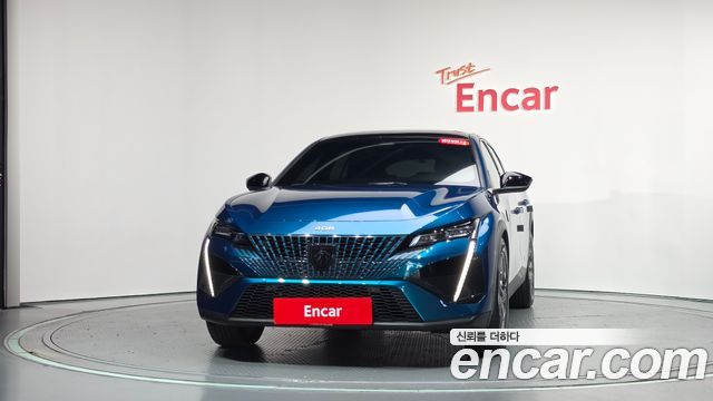 Peugeot 408 2023 — photo 3