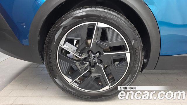 Peugeot 408 2023 — photo 5
