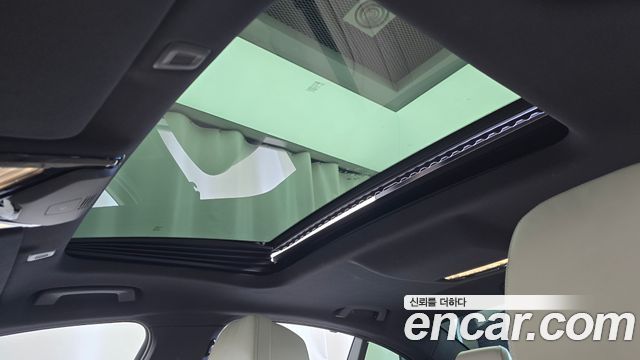 BMW 5-Series 2022 — photo 21