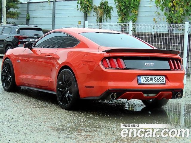 Ford Mustang 2015 — photo 3