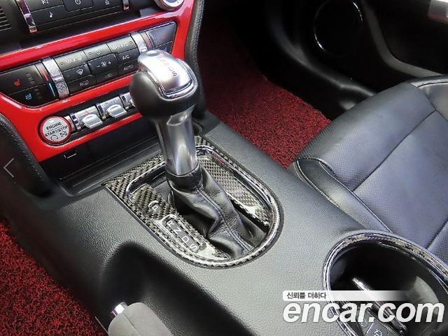 Ford Mustang 2015 — photo 11