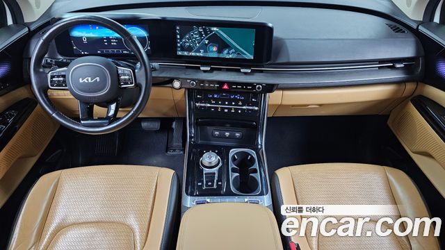 Kia Canival 2023 — photo 10