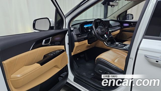 Kia Canival 2023 — photo 13