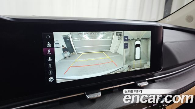 Kia Canival 2023 — photo 20