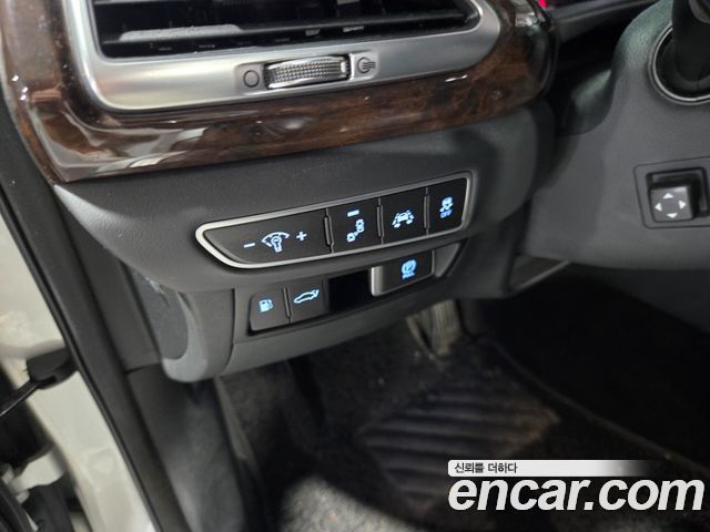 Genesis EQ900 2016 — photo 10