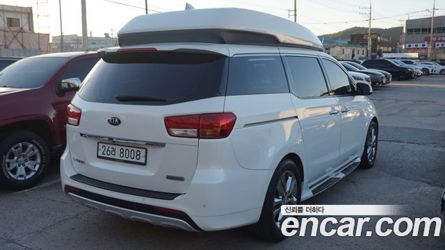 Kia Canival 2016 — photo 6