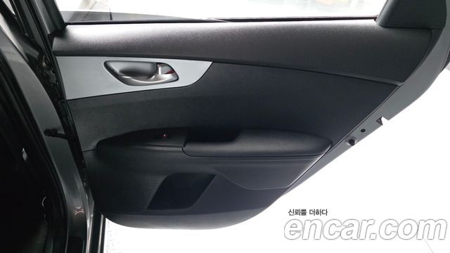 Kia K3 2024 — photo 15