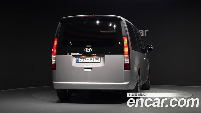 Hyundai Staria 2026 — photo 4