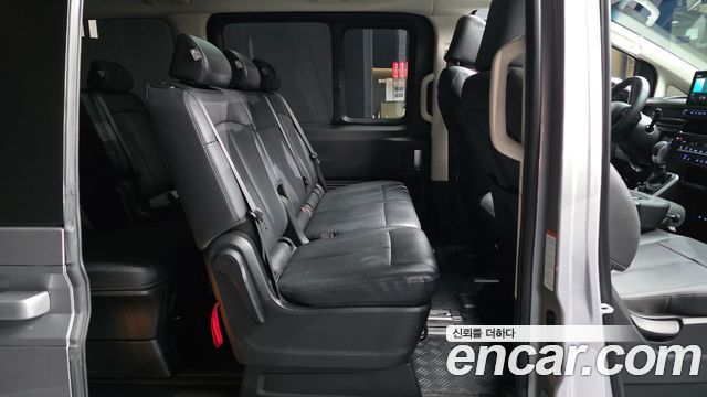 Hyundai Staria 2026 — photo 18
