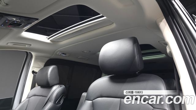 Hyundai Staria 2026 — photo 24