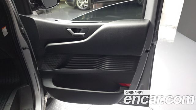 Hyundai Staria 2026 — photo 15