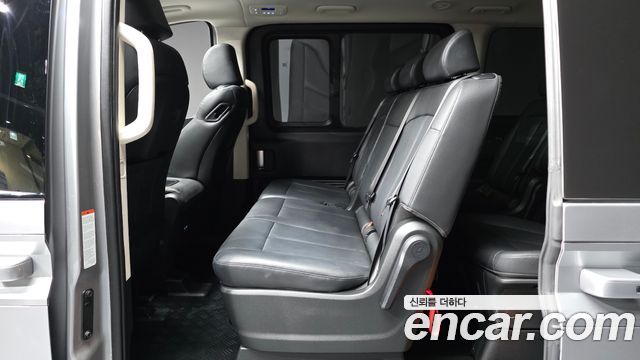 Hyundai Staria 2026 — photo 16