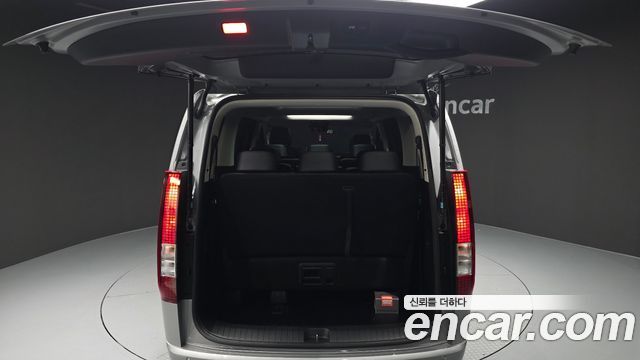 Hyundai Staria 2026 — photo 33