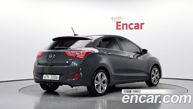 Hyundai i30 2012 — photo 2