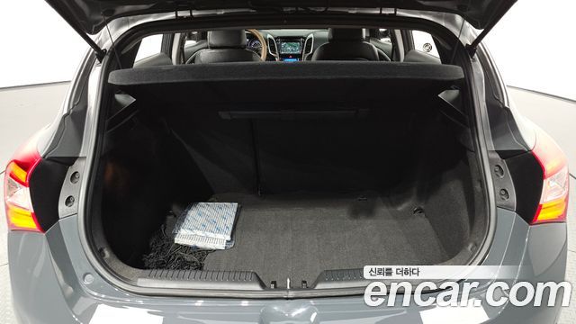 Hyundai i30 2012 — photo 30