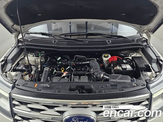 Ford Explorer 2019 — photo 6