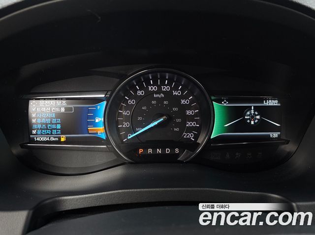 Ford Explorer 2019 — photo 8