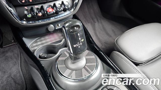 Mini Clubman 2024 — photo 12