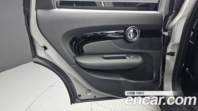 Mini Clubman 2024 — photo 15