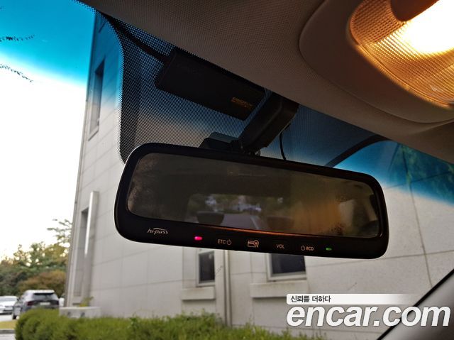Kia Canival 2013 — photo 17
