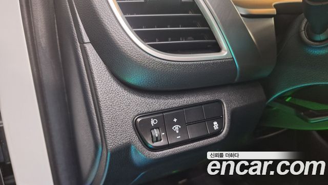 Kia Seltos 2024 — photo 12