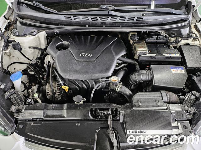 Hyundai AVANTE 2015 — photo 6