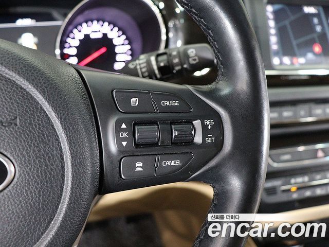 Kia Canival 2019 — photo 7