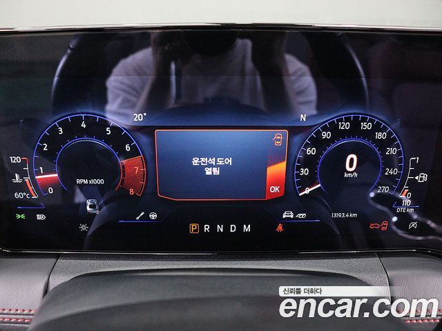 Ford Mustang 2025 — photo 6