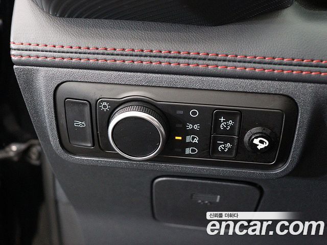Ford Mustang 2025 — photo 12