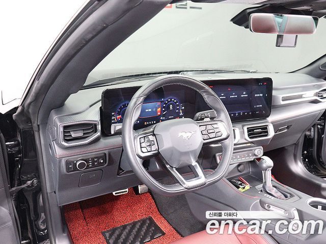 Ford Mustang 2025 — photo 16