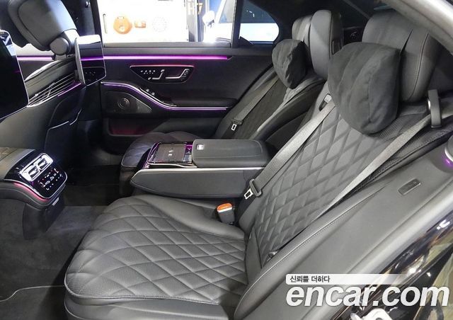 Mercedes-Benz S-Class 2024 — photo 15