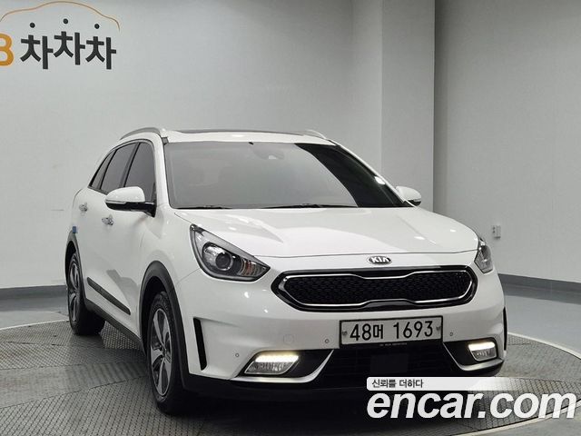 Kia Niro 2017 — photo 5