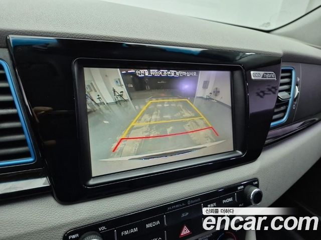 Kia Niro 2017 — photo 16