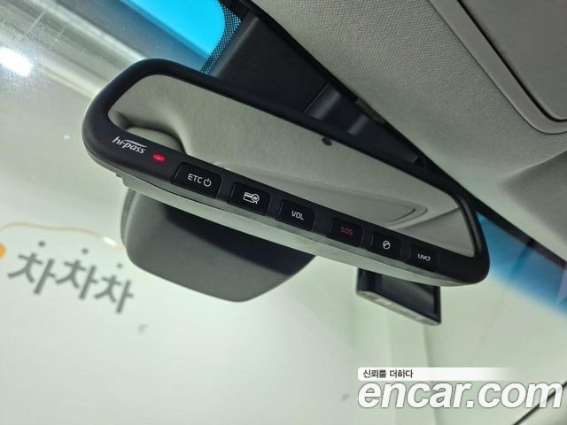 Kia Niro 2017 — photo 18