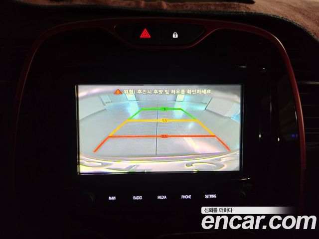 Renault Korea QM3 2015 — photo 14