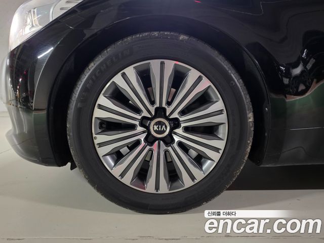 Kia K9 2014 — photo 5
