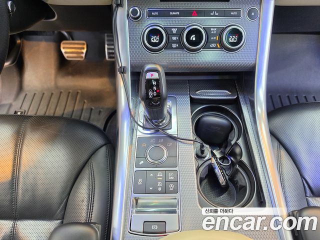 Land Rover Range Rover Sport 2017 — photo 10