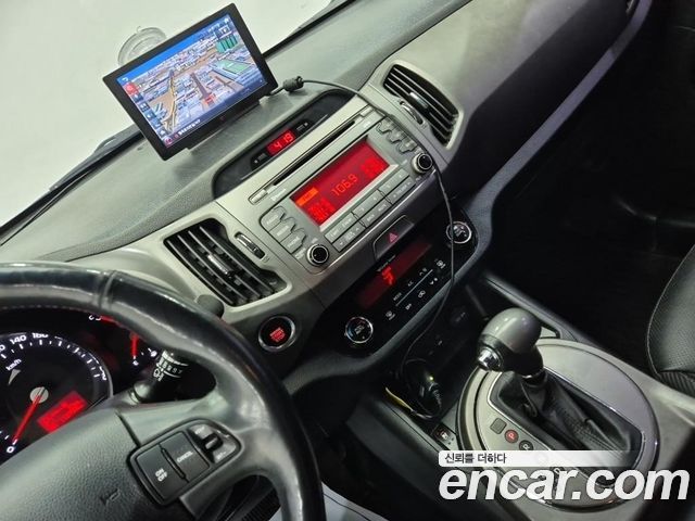 Kia Sportage 2014 — photo 8