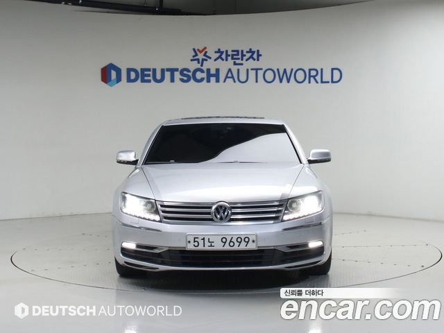 Volkswagen Phaeton 2013 — photo 3