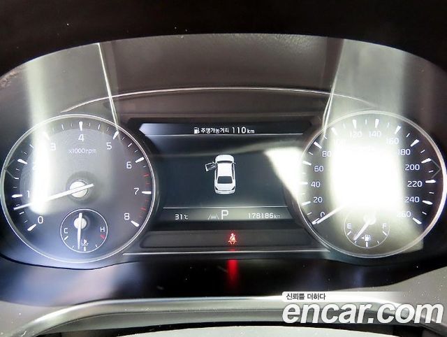 Kia K9 2022 — photo 9