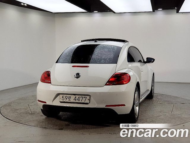Volkswagen Beatle 2015 — photo 2