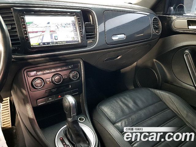 Volkswagen Beatle 2015 — photo 7