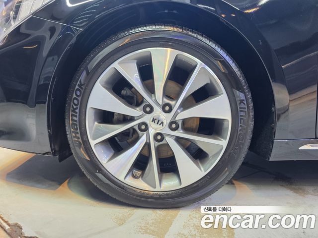 Kia K5 2016 — photo 7