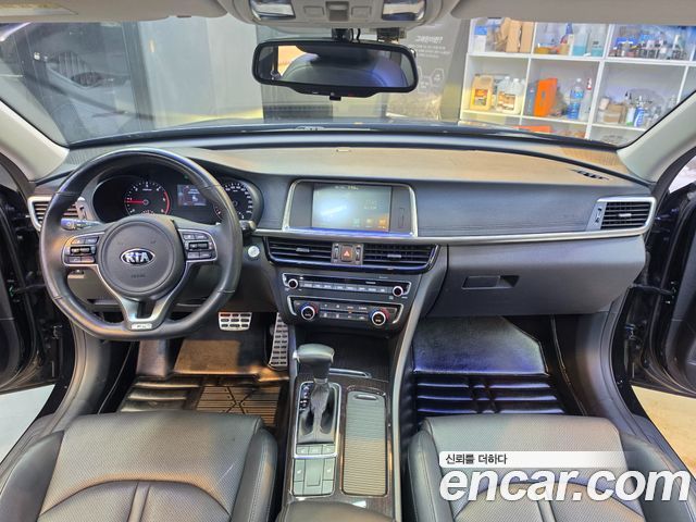 Kia K5 2016 — photo 9