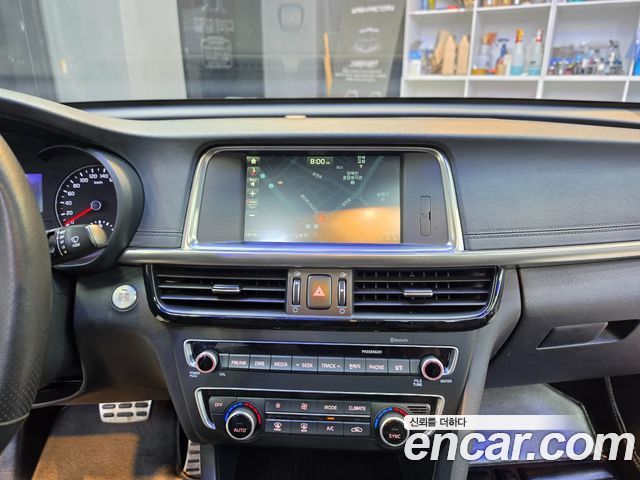 Kia K5 2016 — photo 14