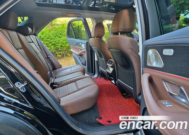 Mercedes-Benz GLE-Class 2024 — photo 14