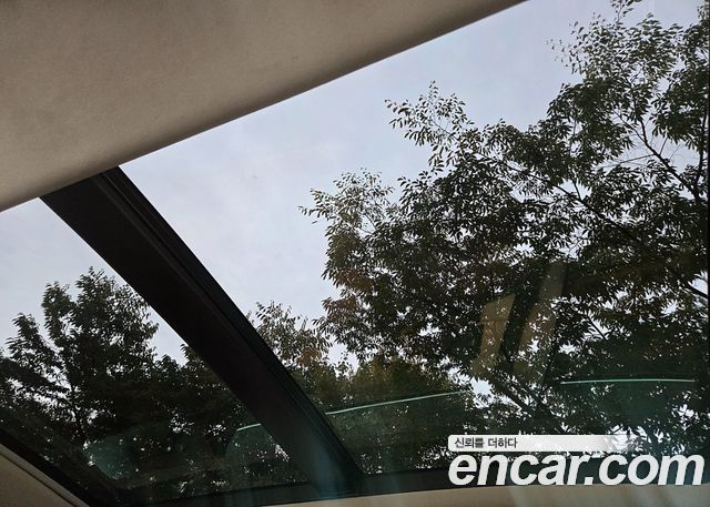 Mercedes-Benz GLE-Class 2024 — photo 16