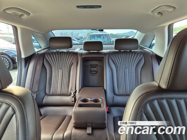 Hyundai Grandeur 2023 — photo 11